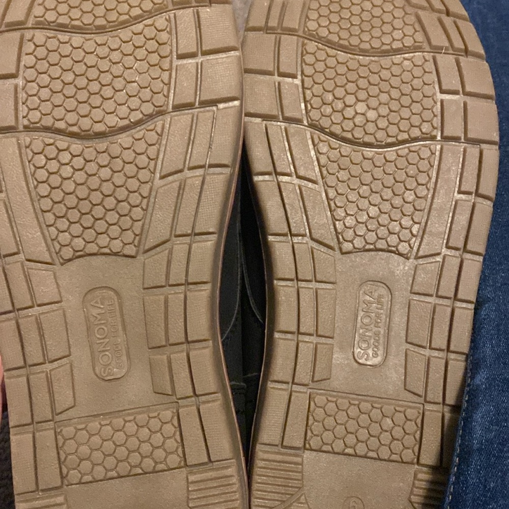 Sonoma Boots - memory foam Never Worn - Picture 3 of 3
